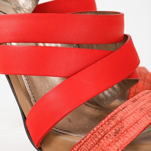 Lanvin Bi-Color Coral Strappy Heeled Sandals - Picture 7 of 10
